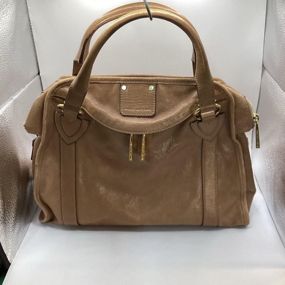 MARC JACOBS WELLINGTON SANTCHEL BAG LARGE  STONE LEATH RET$1295 WHAT BARGAIN